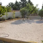 Casa vacanze Gorgeous In Pons La Calm